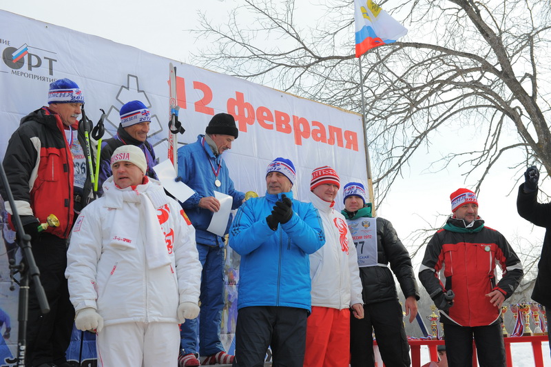«Лыжня России-2012» собрала в Оренбурге тысячи спортсменов